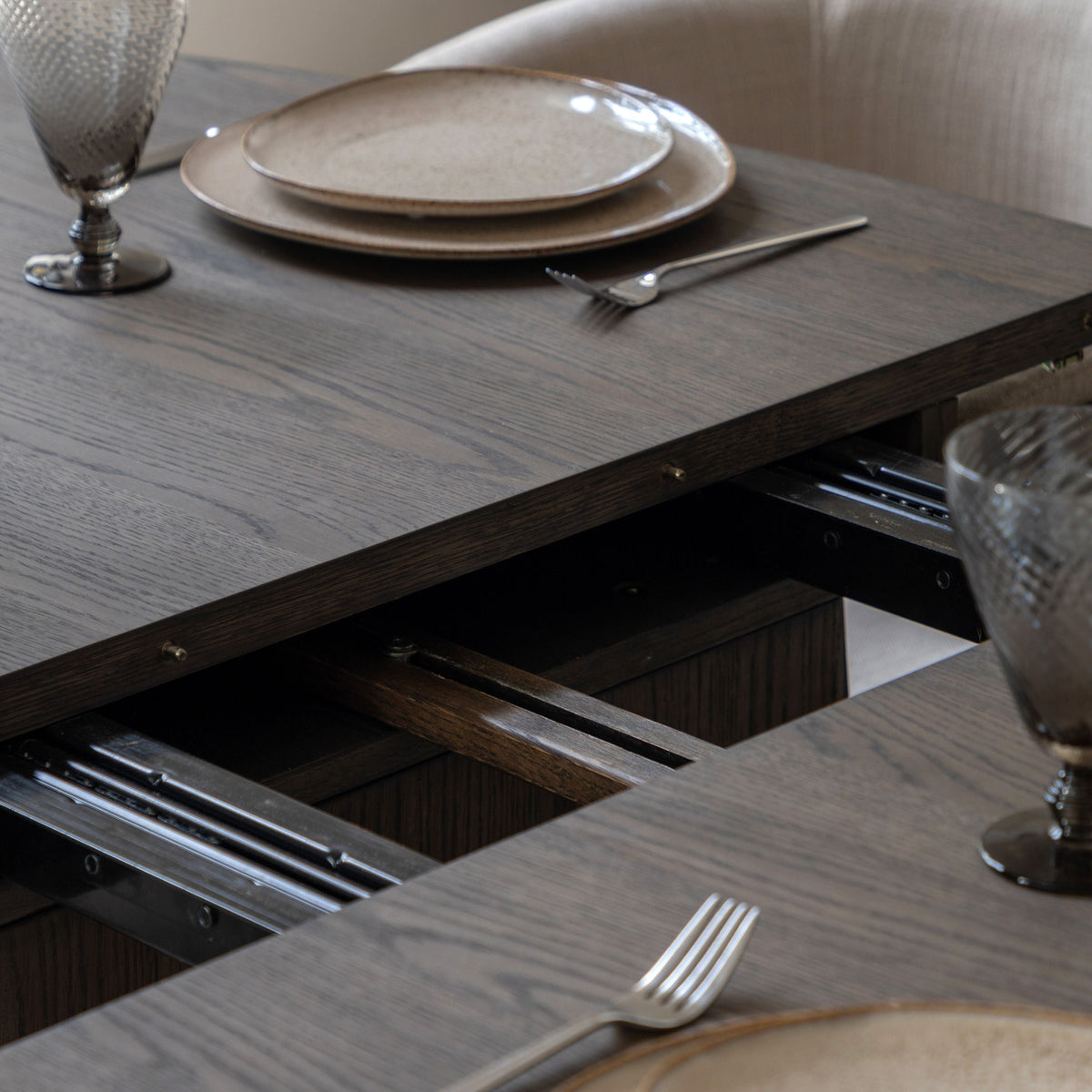 Bodhi Dining Onda Extending Dining Table House of Isabella UK