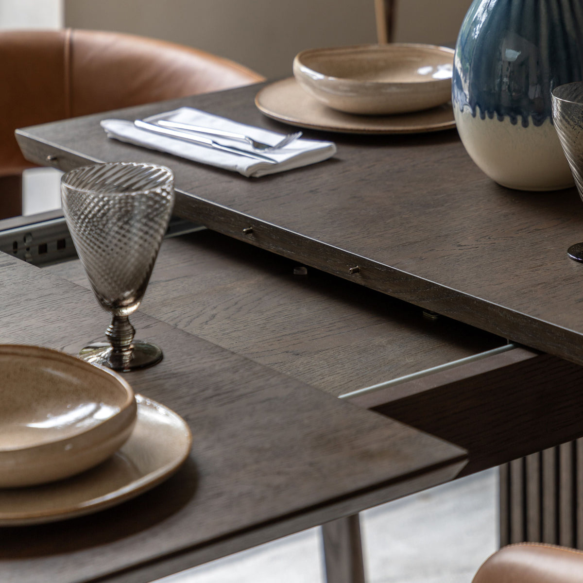 Bodhi Dining Onda Oval Extending Dining Table House of Isabella UK