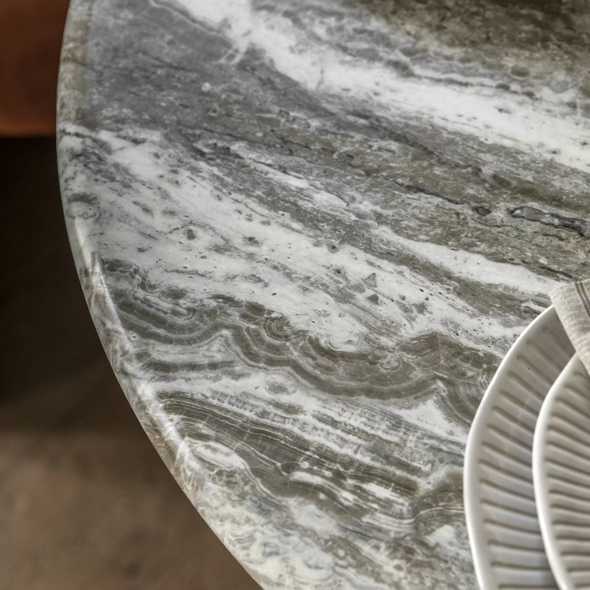 Tyning Round Dining Table 900x900x750mm.