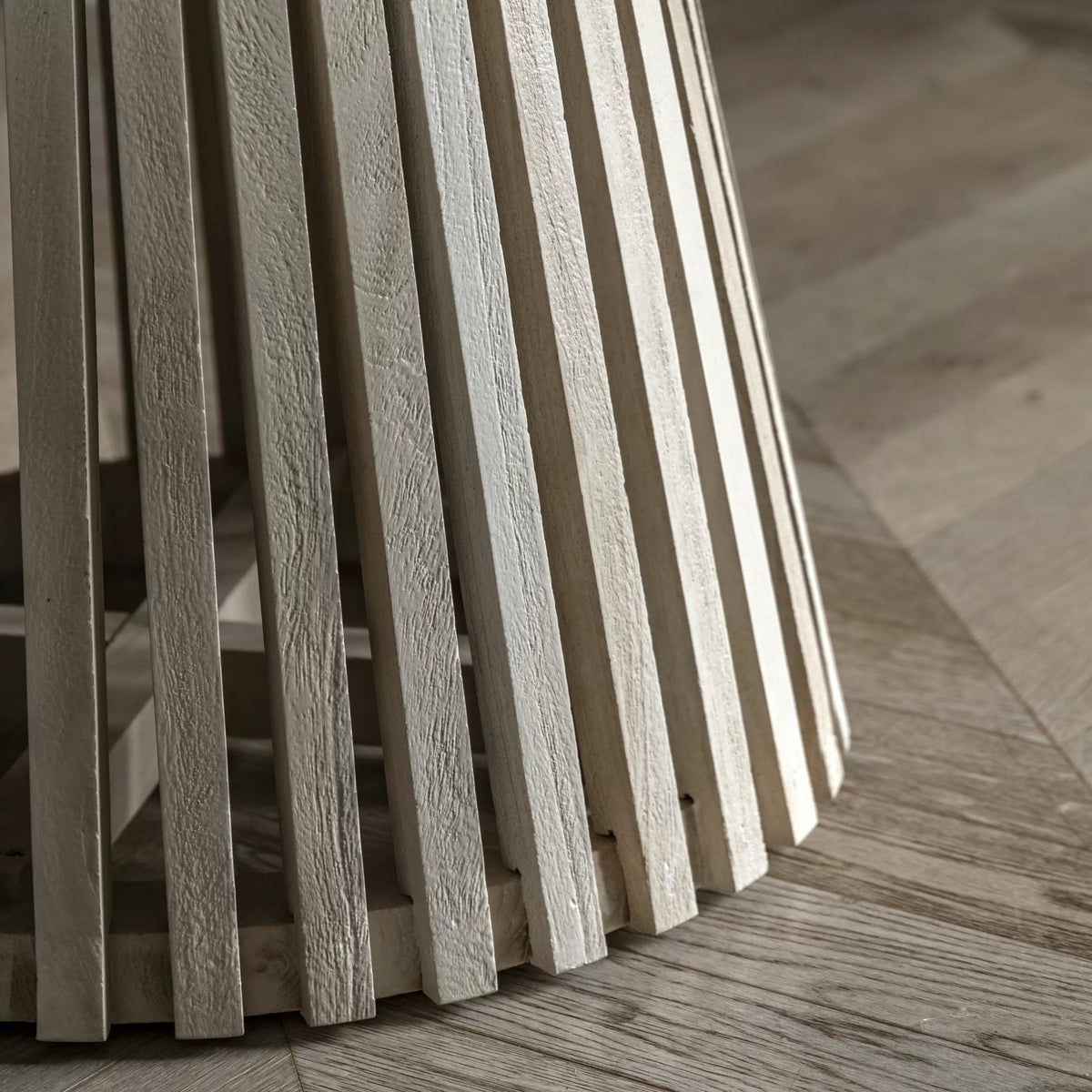 Woodrow Round Dining Table 900x900x760mm.