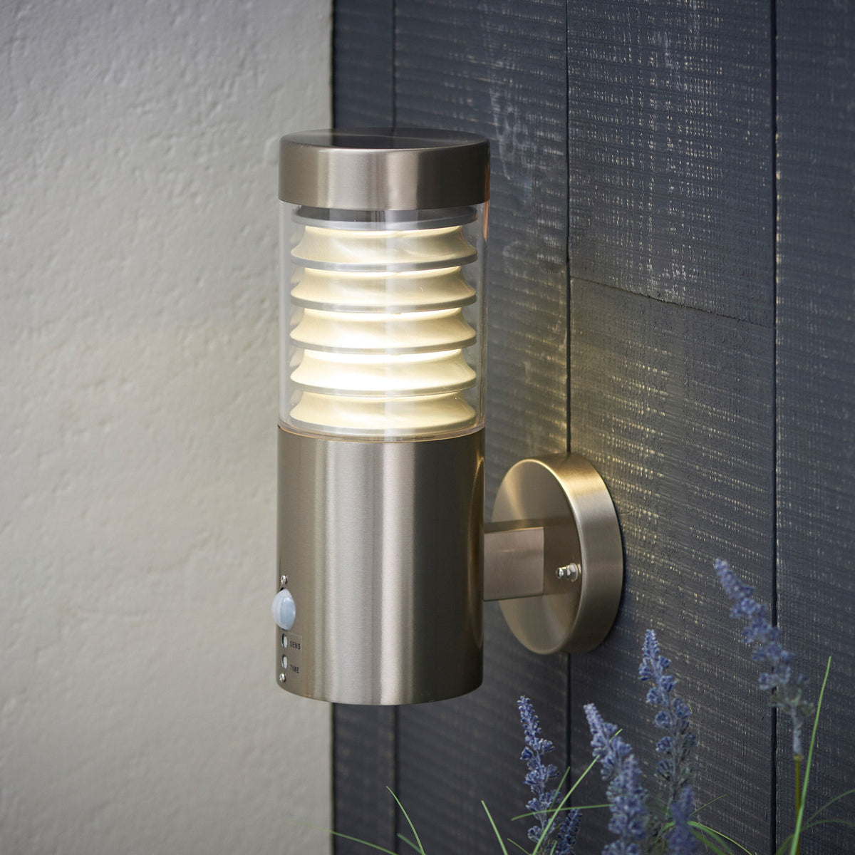 Bugle LED PIR Wall Light.