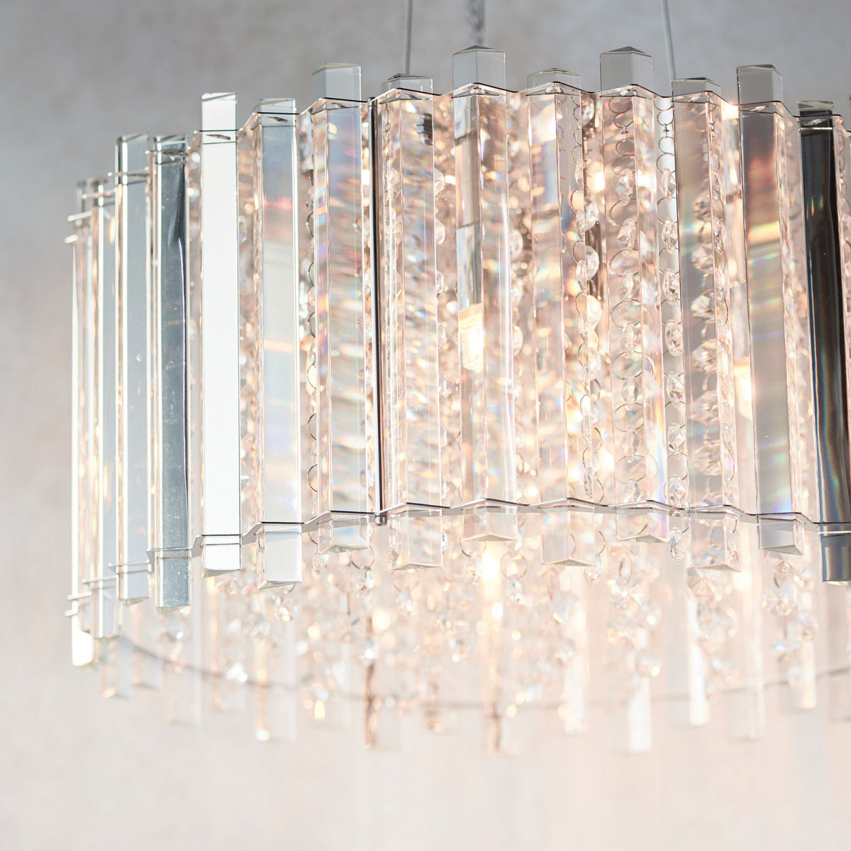 Central Pendant Light.