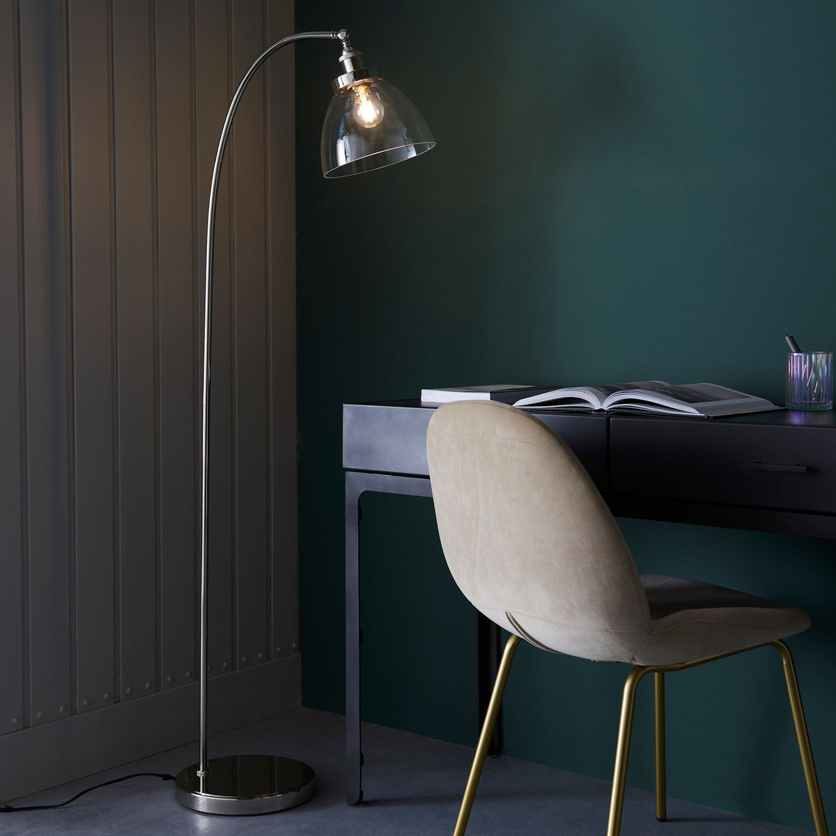Handsom Floor Lamp Bright Nickel.