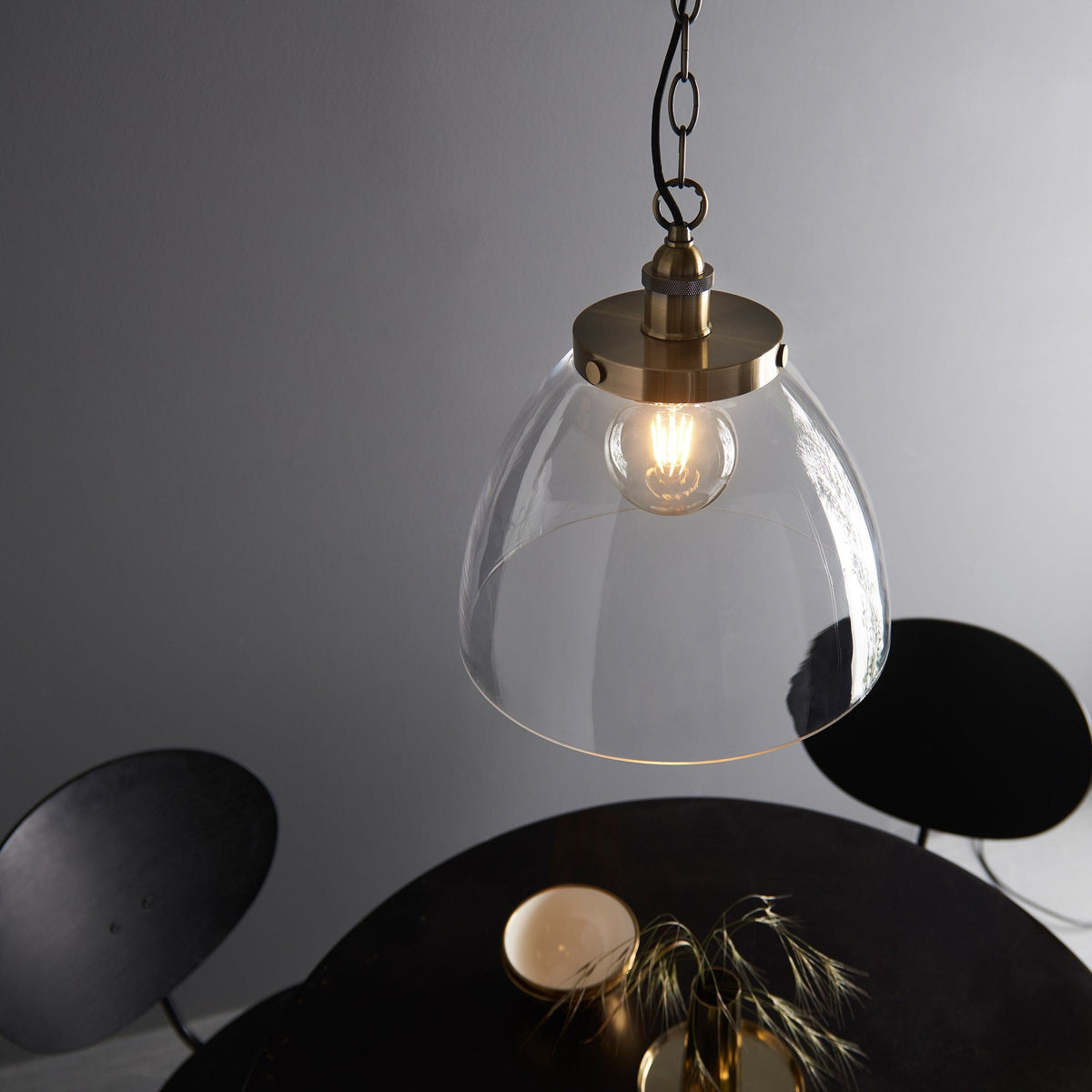 Hansen Grand 1 Pendant Light Antique Brass.