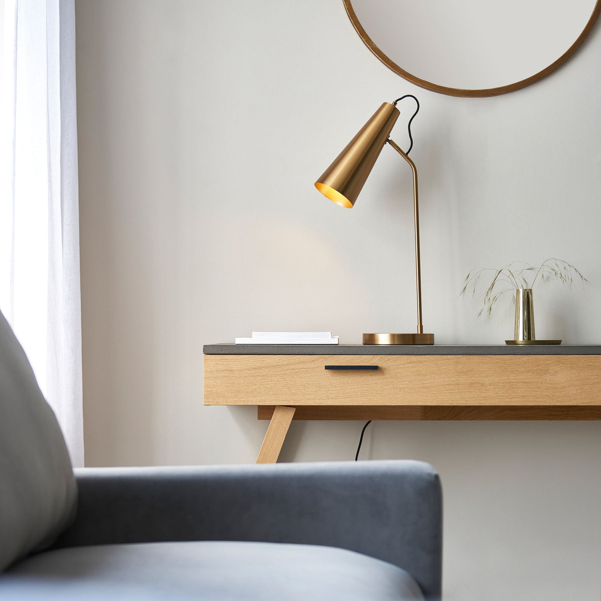 Karna 1 Table Lamp Antique Brass.