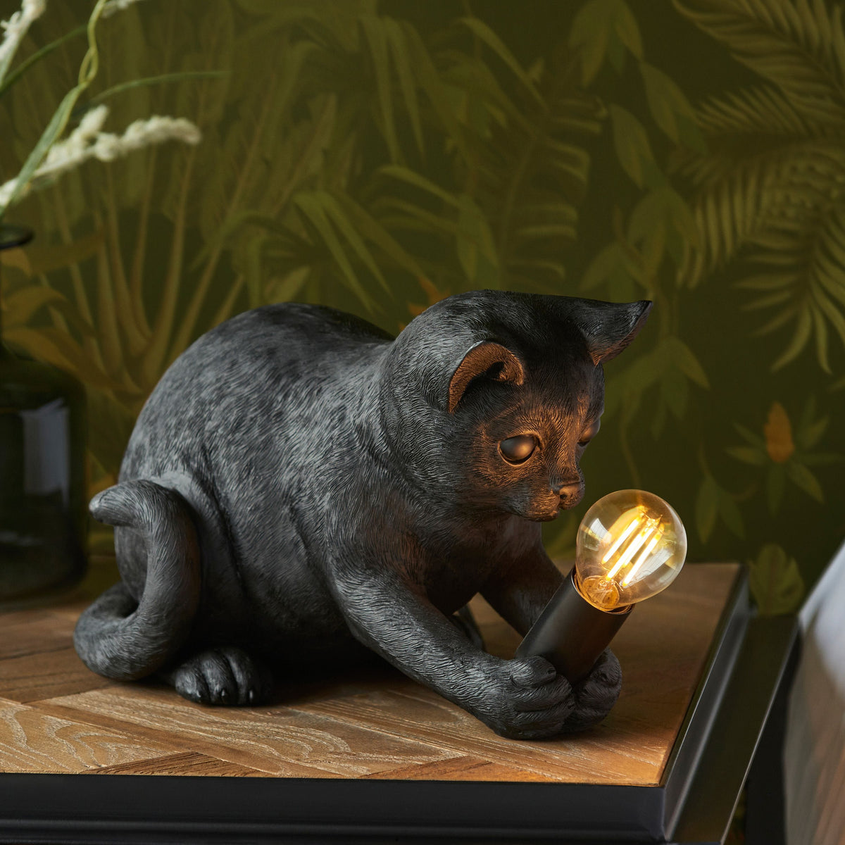 Kitten Table Lamp Black.