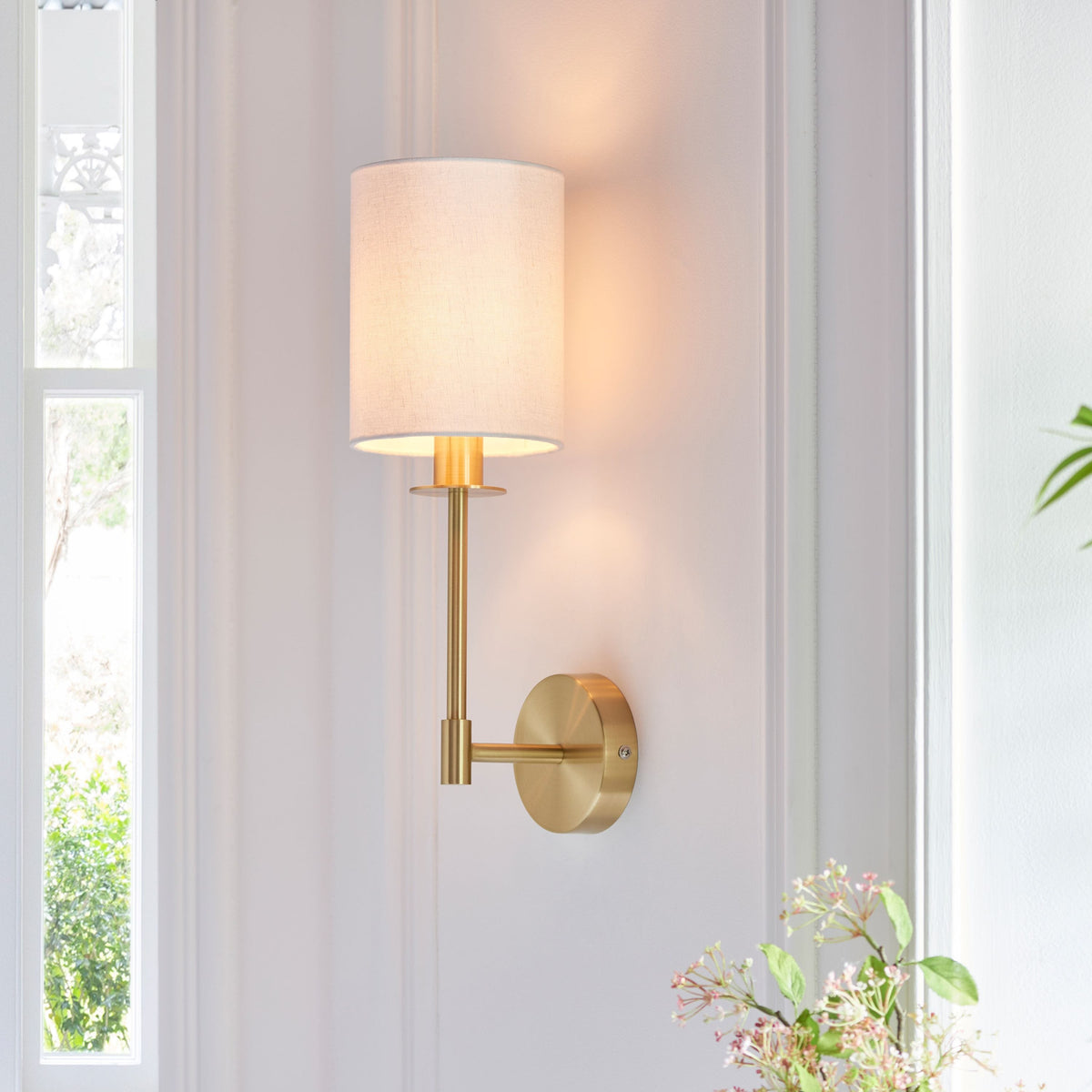 Sancho 1 Wall Light Satin Brass.
