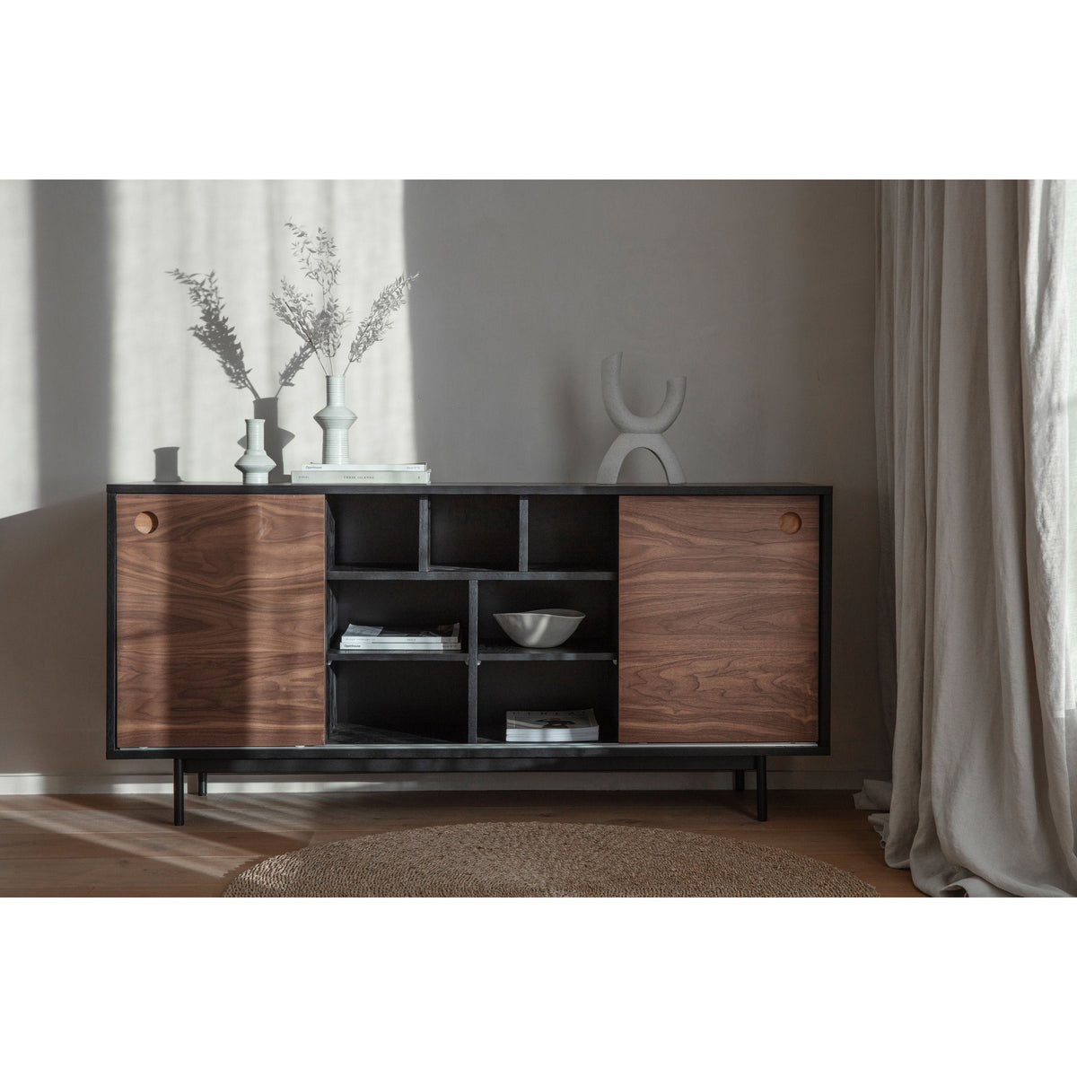 Baldock Sideboard 1600x400x750mm.