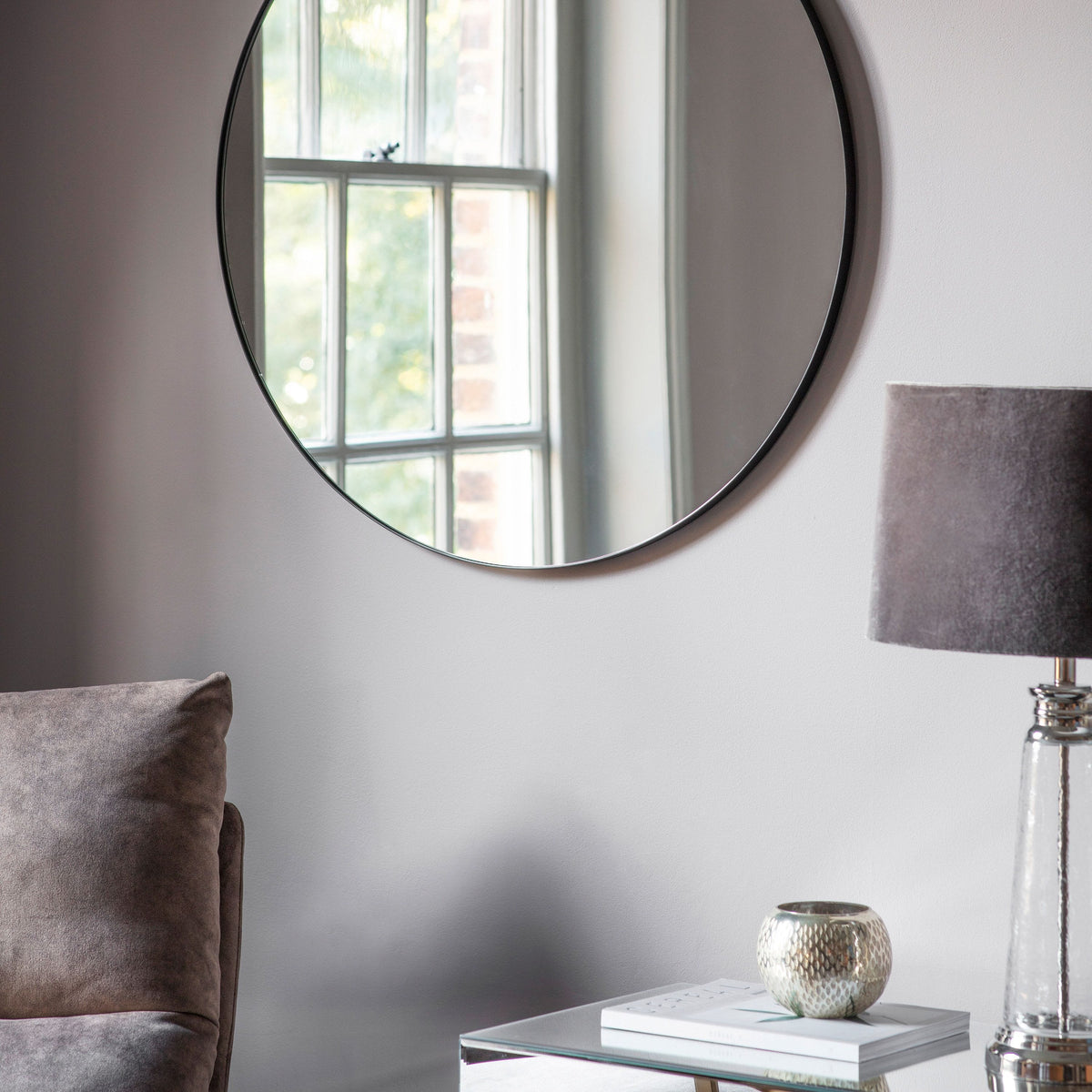 Beaminster Round Mirror Black.