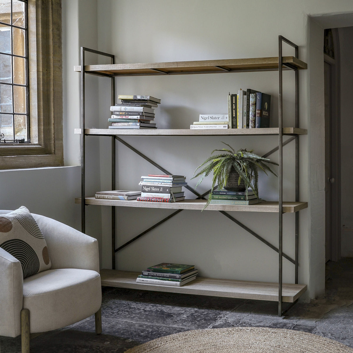 Beechen Display Unit 1810x440x1915mm.