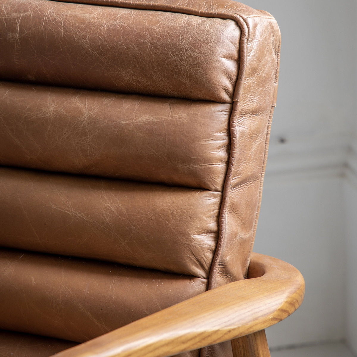 Brampton Armchair Vintage Brown Leather W700 x D740 x H800mm.