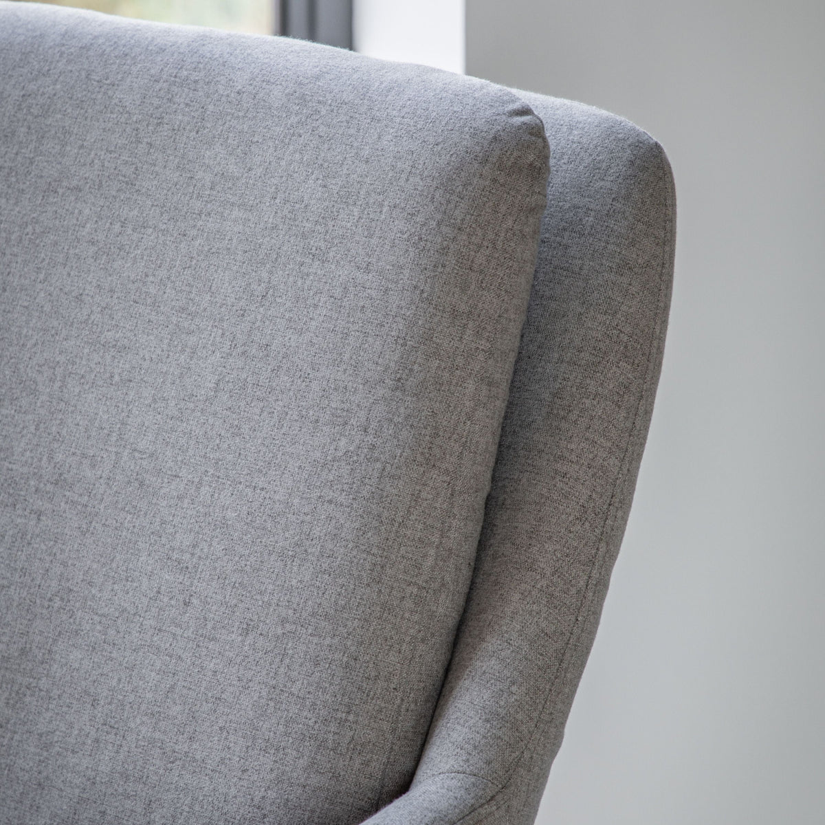 Burtle Chair - Light Grey.