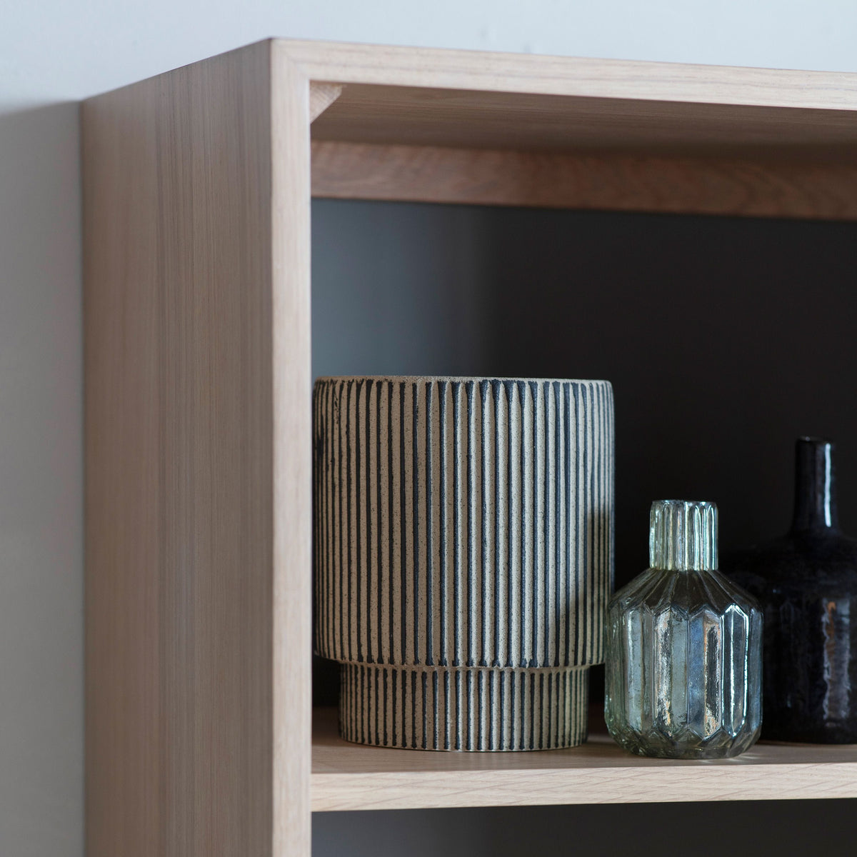 Capton Open Display.