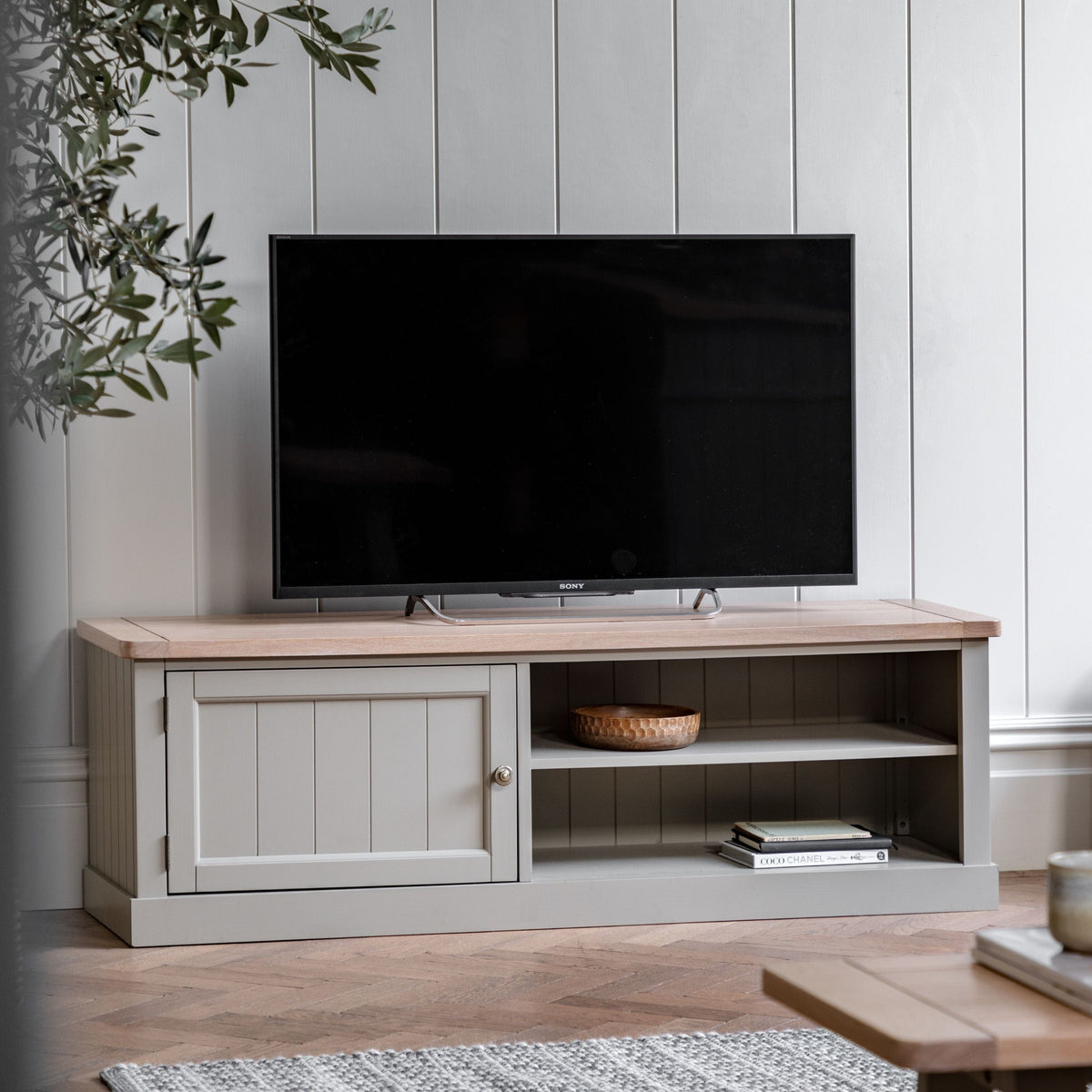 Chapel Media Unit - Prairie.