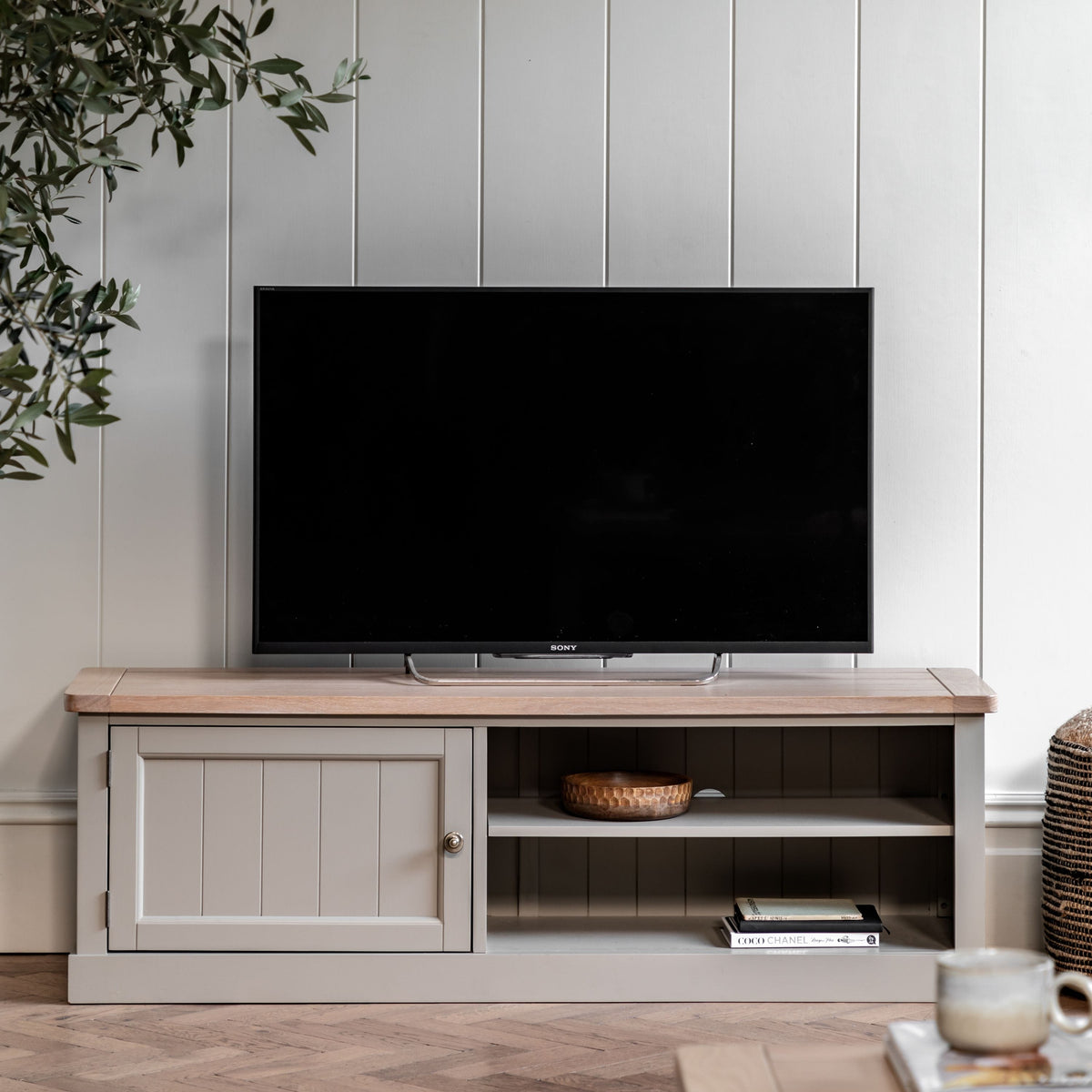 Chapel Media Unit - Prairie.