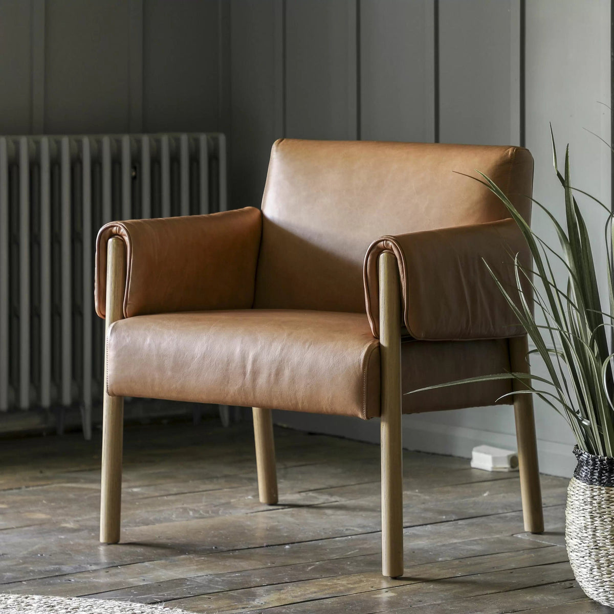 Lindale Armchair Brown Leather.