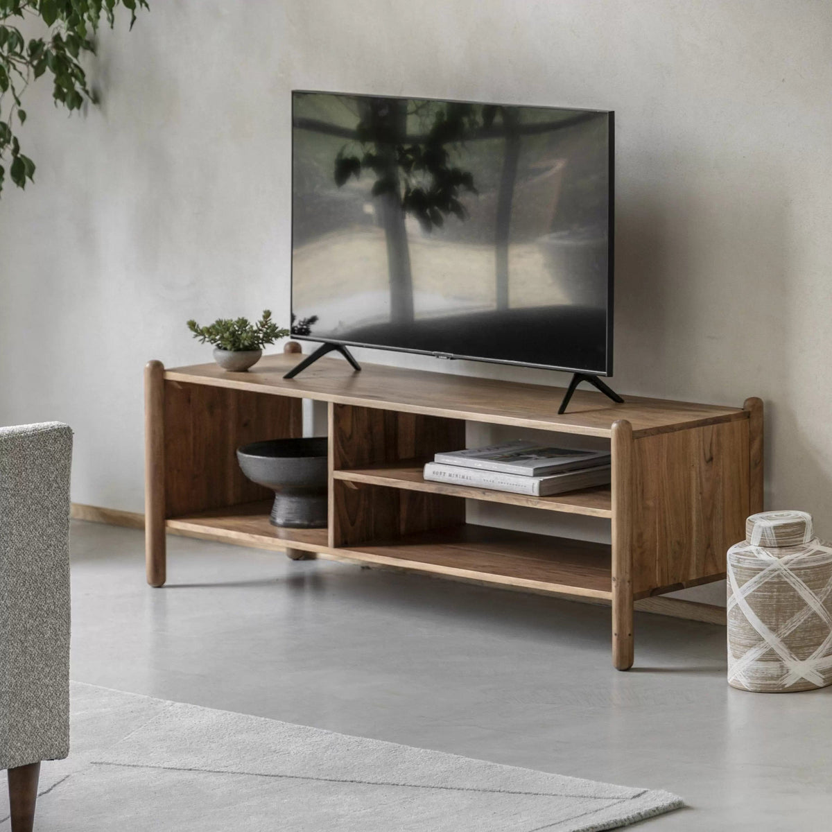 Meaver Media Unit 1450x400x500mm.