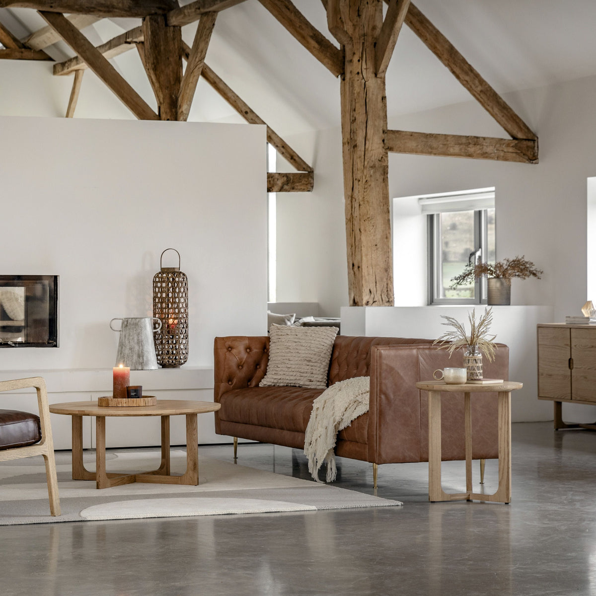 Mossley Sofa Antique Brown Leather 810x2100x735mm.