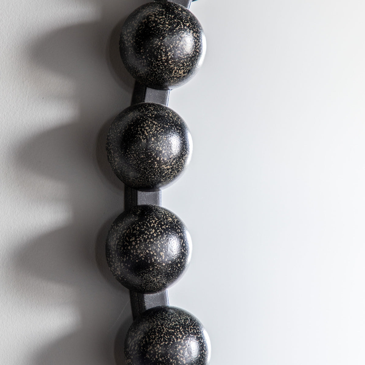 Blackwater Round Mirror Black 800x35x800mm.