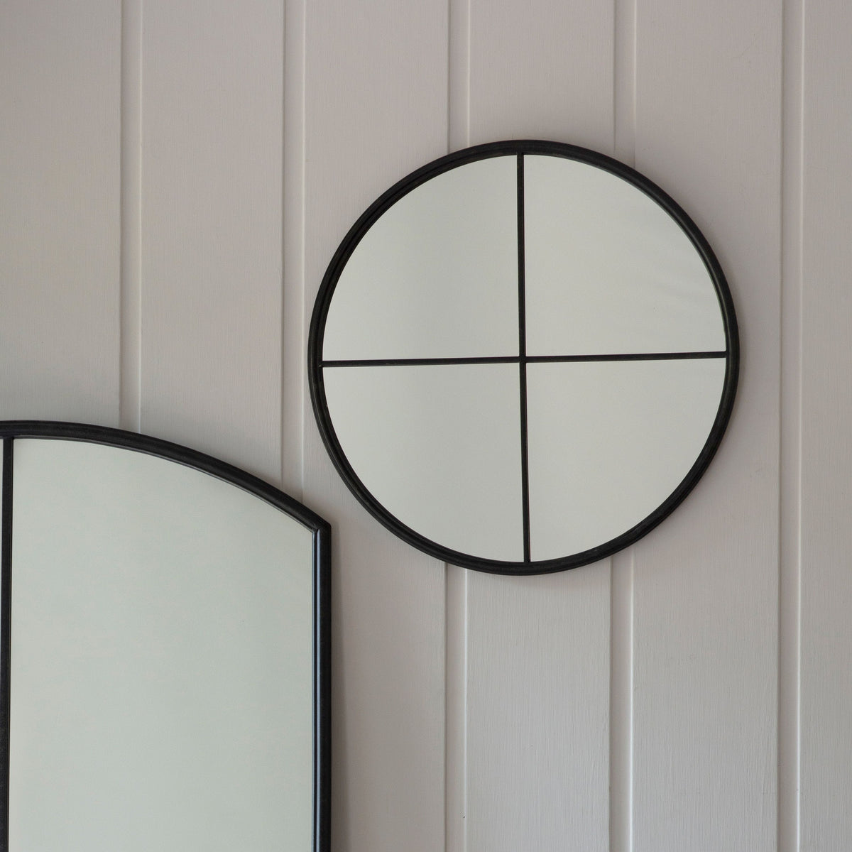 Canonstown Round Mirror Black.