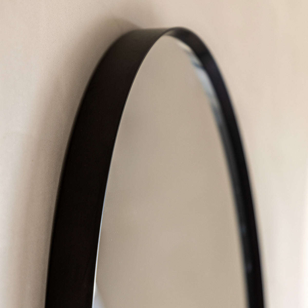 Bodhi Mirrors Holdon Pebble Mirror Black Large House of Isabella UK