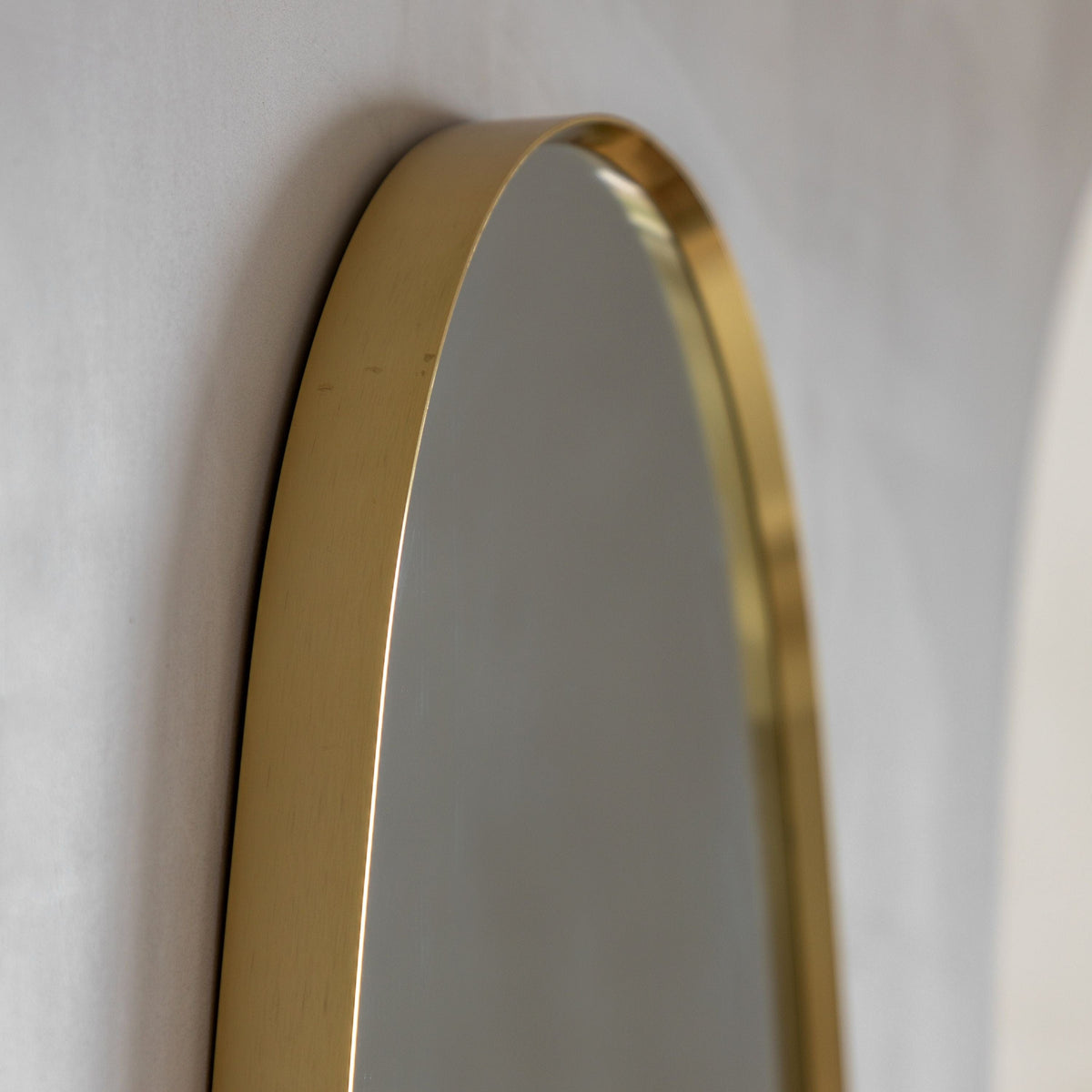 Bodhi Mirrors Holdon Pebble Mirror Gold Large House of Isabella UK