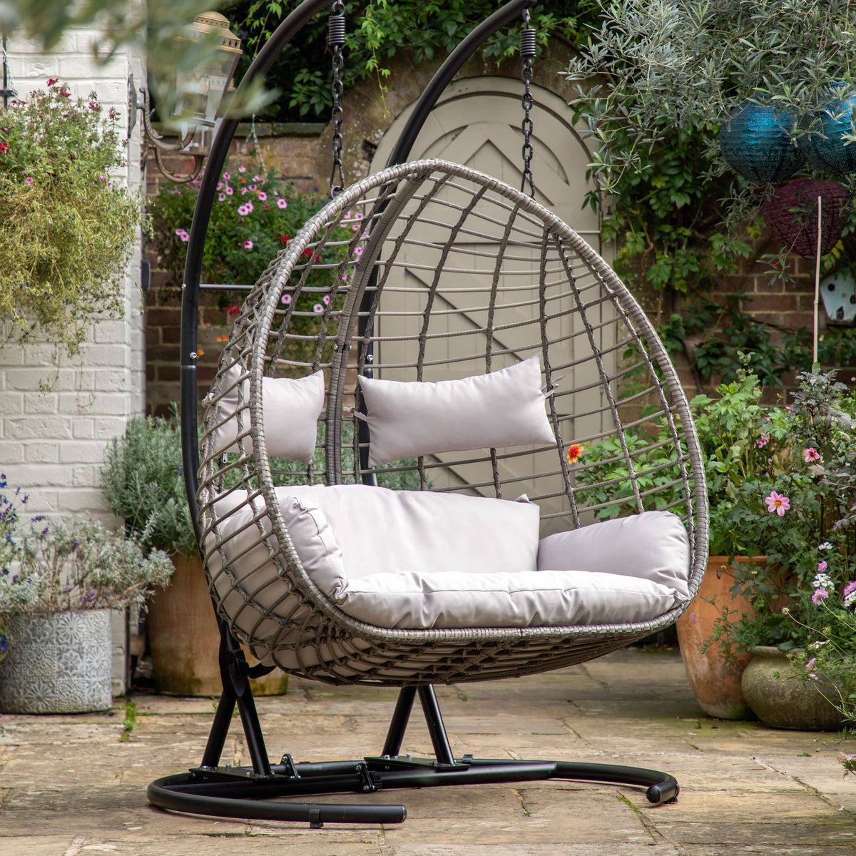 Arnold Hanging Chair - Large.