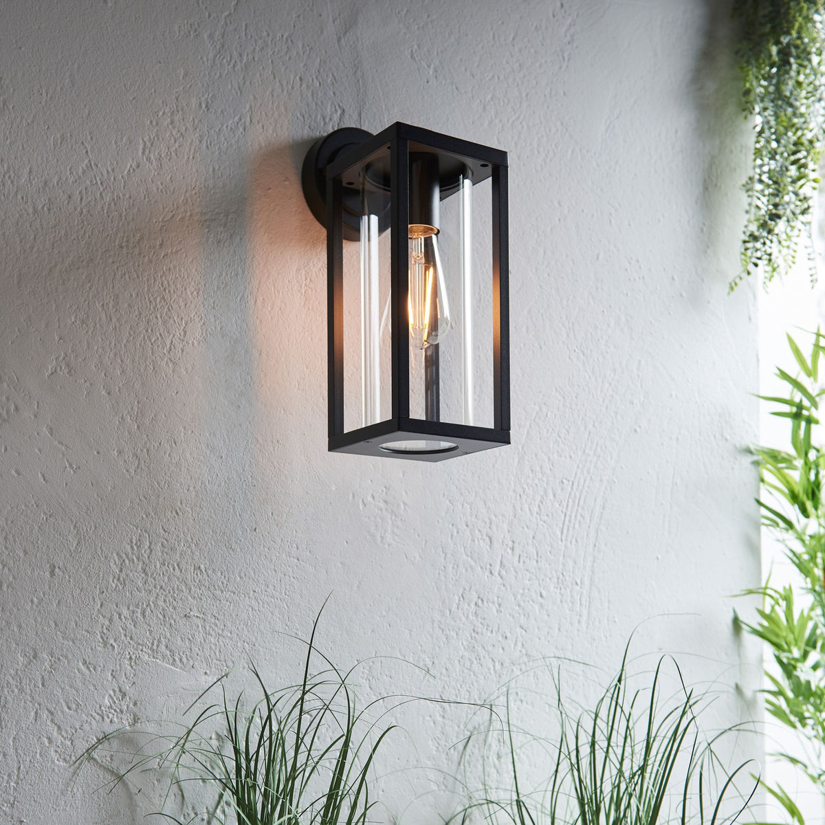 Egremont Outdoor 1 Wall Light.