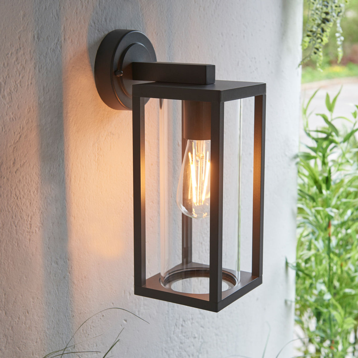 Egremont Outdoor 1 Wall Light.