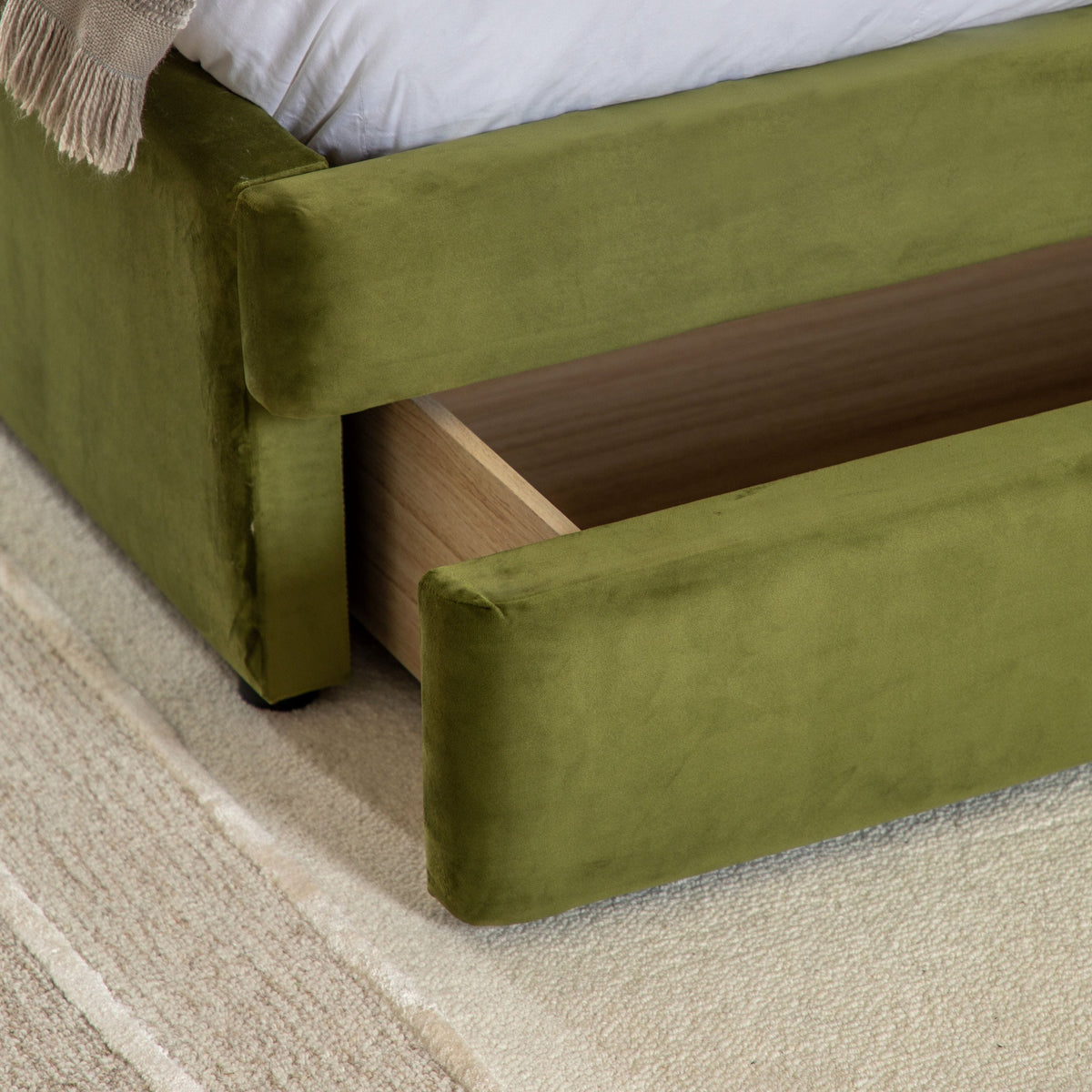 Denton King Bed Olive.