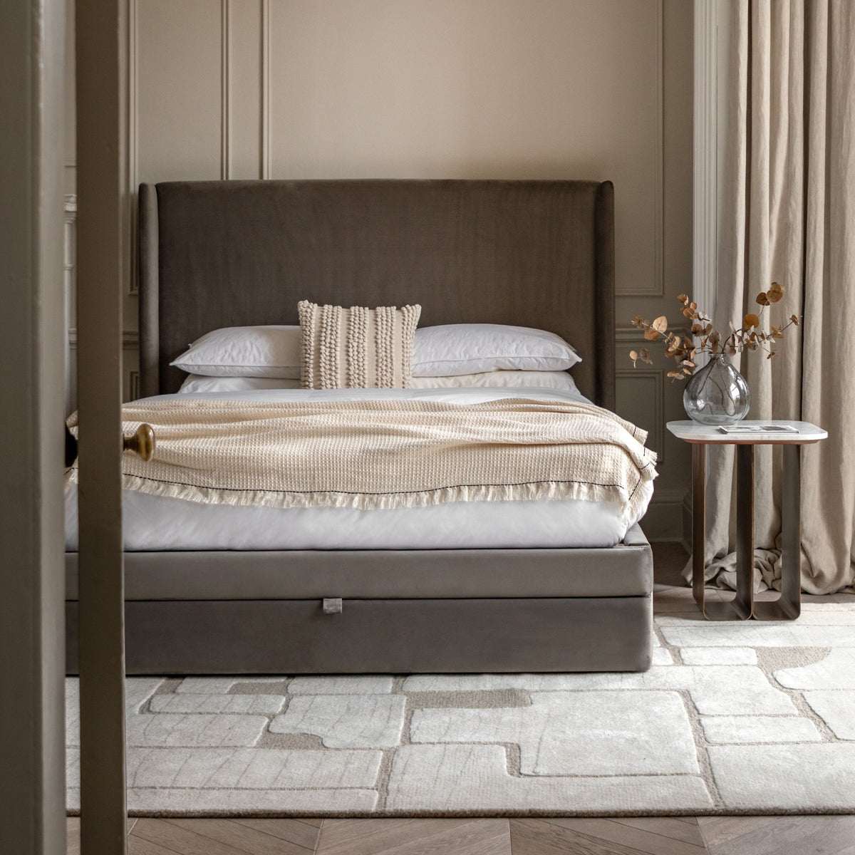 Hale King Bed Taupe.