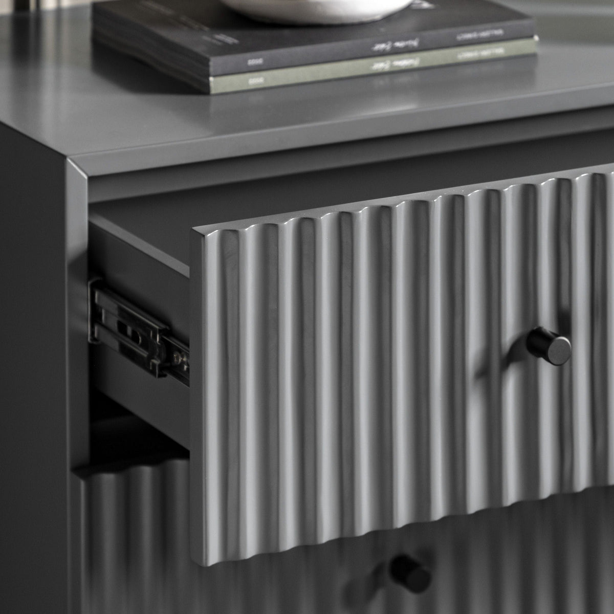 Laindon 3 Drawer Chest Grey 400x900x750mm.