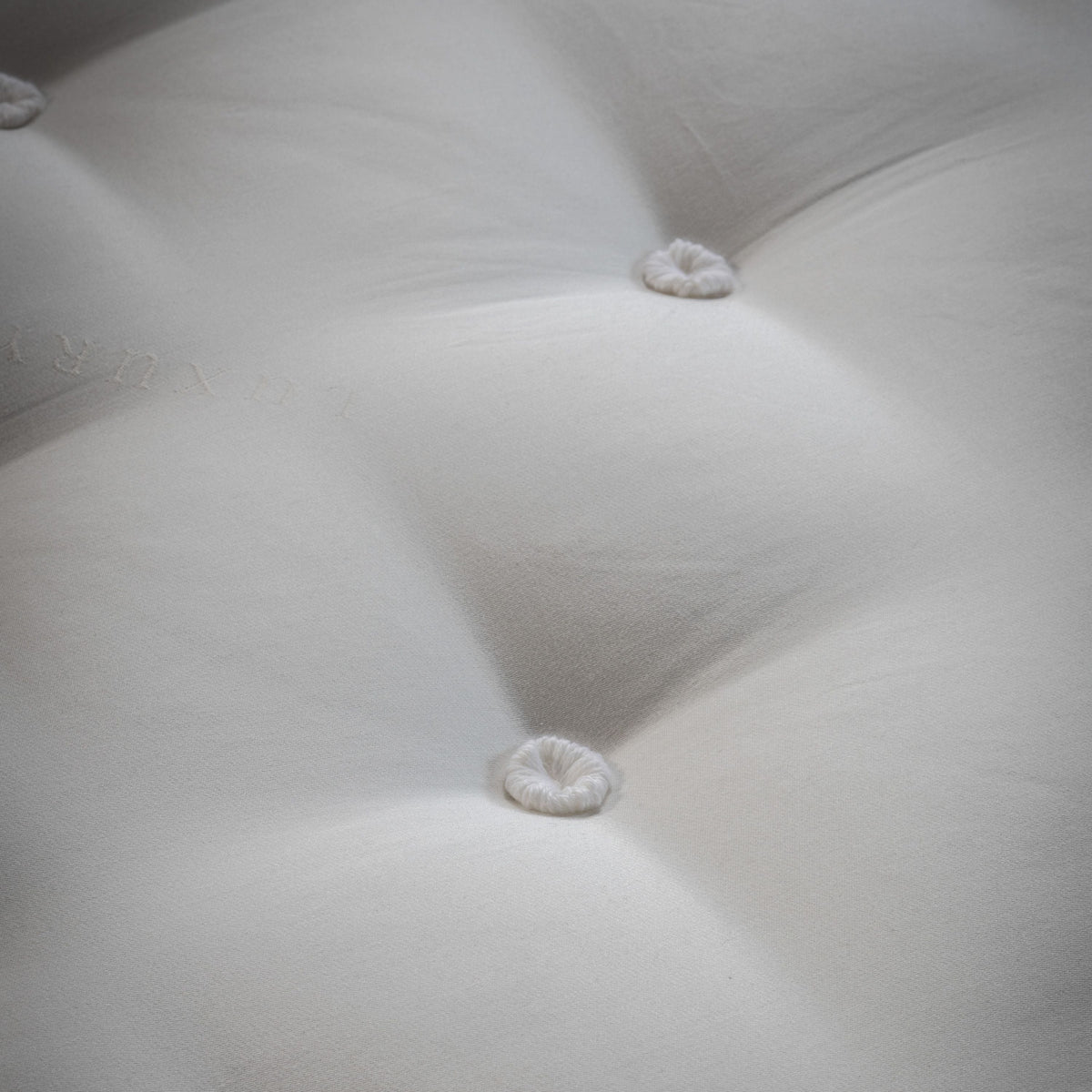 Bodhi Sleeping Luxury Mattress 4000 King House of Isabella UK