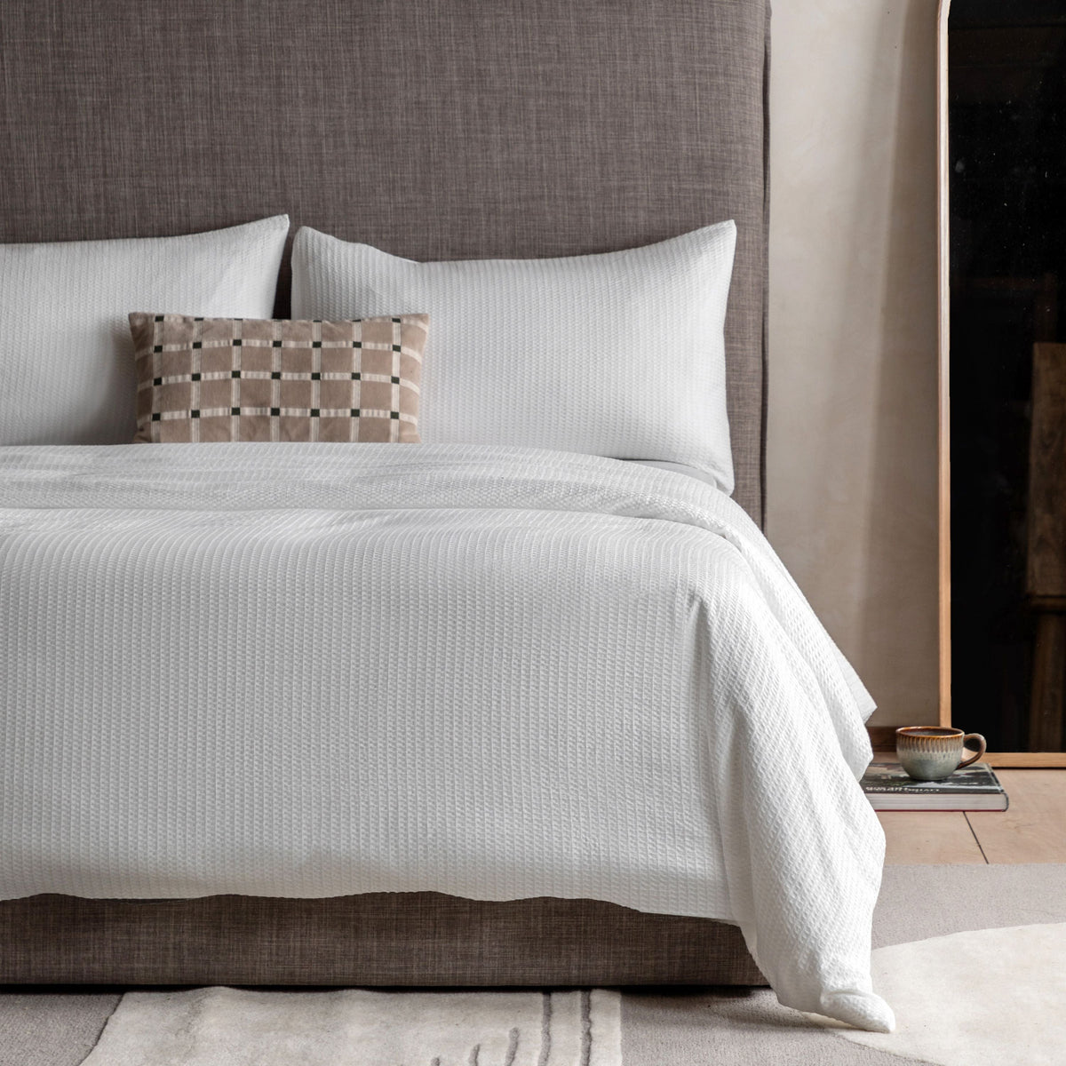 Bodhi Sleeping Mira Jacquard Quilt Cover Set White Single House of Isabella UK