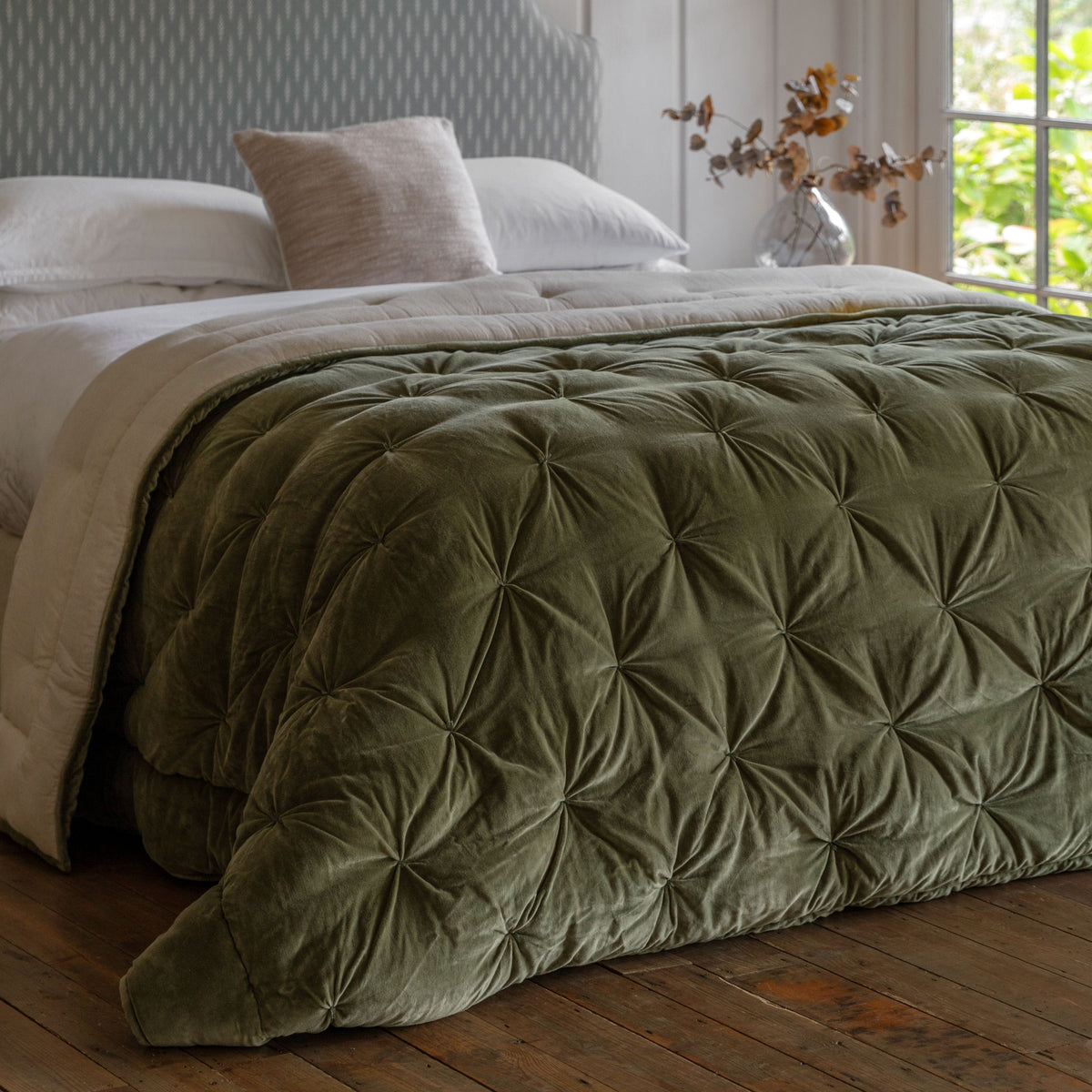 Bodhi Sleeping Opulent Velvet Bedspread Green House of Isabella UK