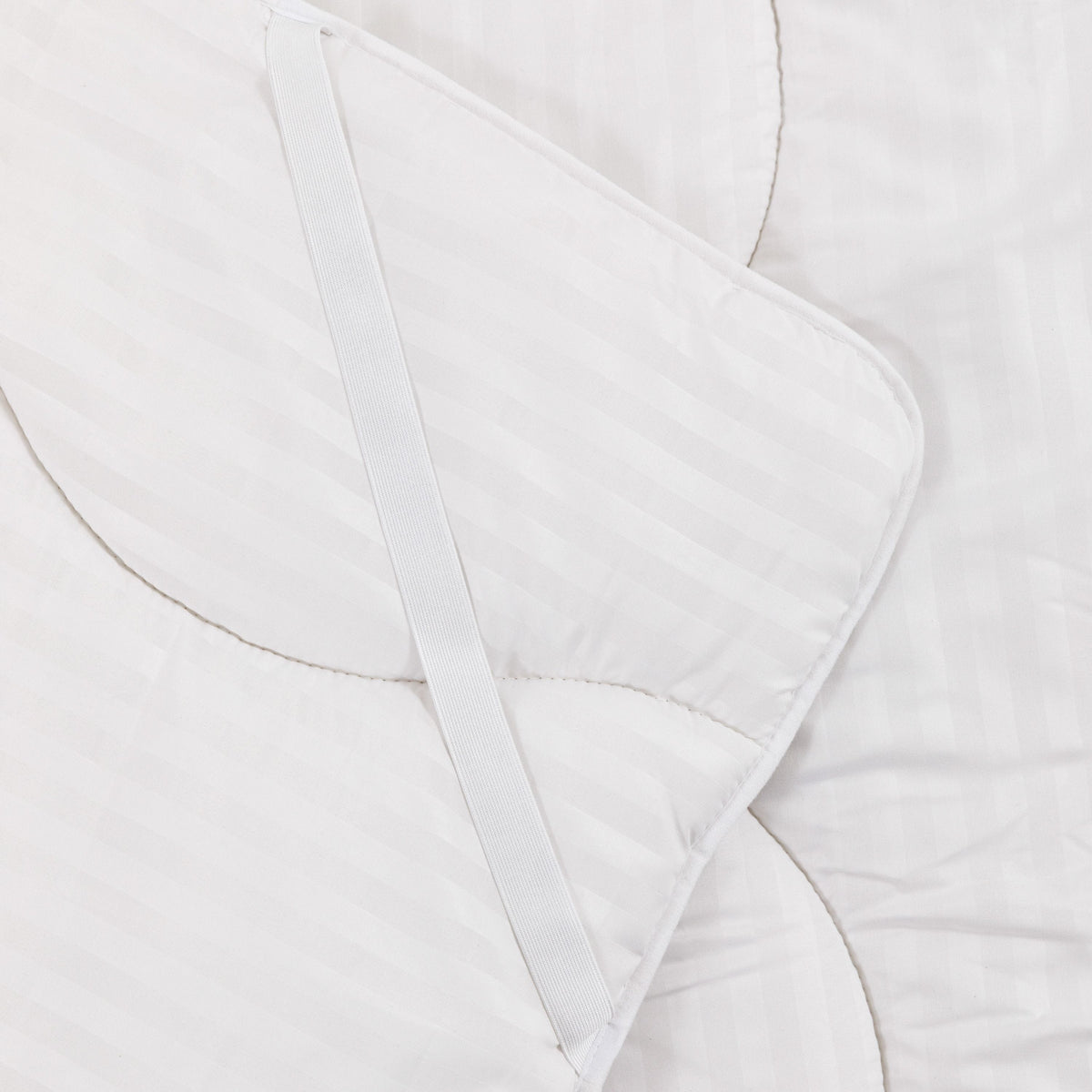 Bodhi Sleeping Simply Sleep Anti Allergy Mattress Topper Single House of Isabella UK