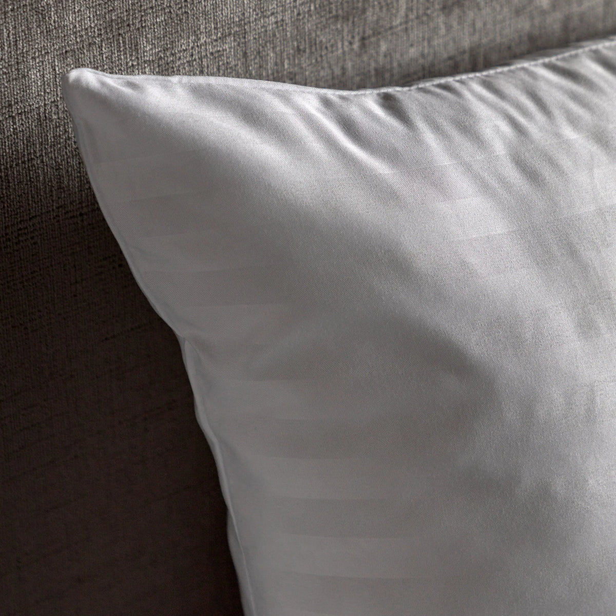 Bodhi Sleeping Simply Sleep Anti Allergy Pillow Pair House of Isabella UK