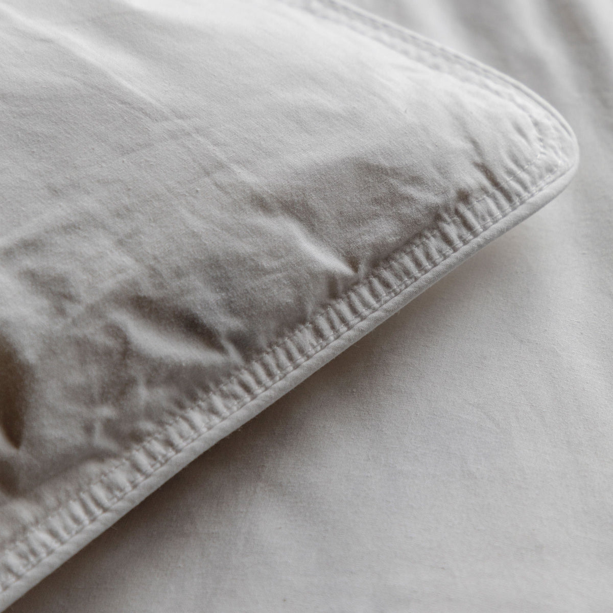 Bodhi Sleeping Simply Sleep Duck Feather and Down Duvet Superking House of Isabella UK