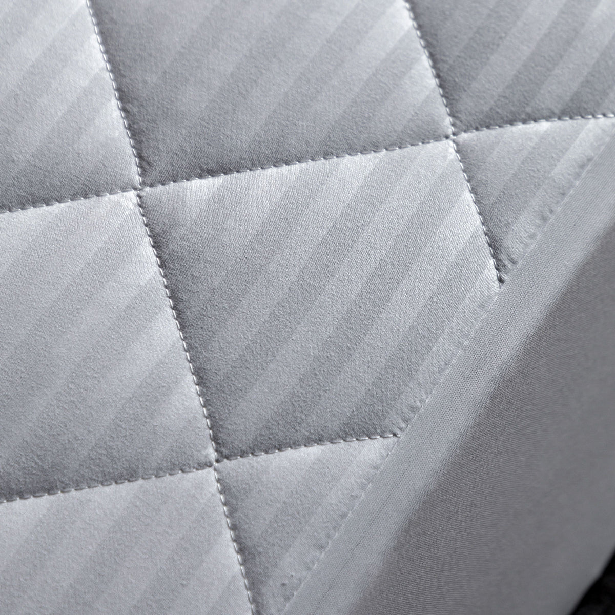 Bodhi Sleeping Simply Sleep Mattress Protector King House of Isabella UK