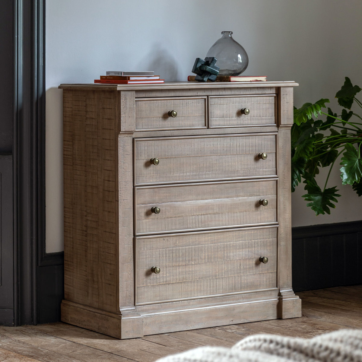 Bodhi Sleeping Vanguard 5 Drawer Chest House of Isabella UK