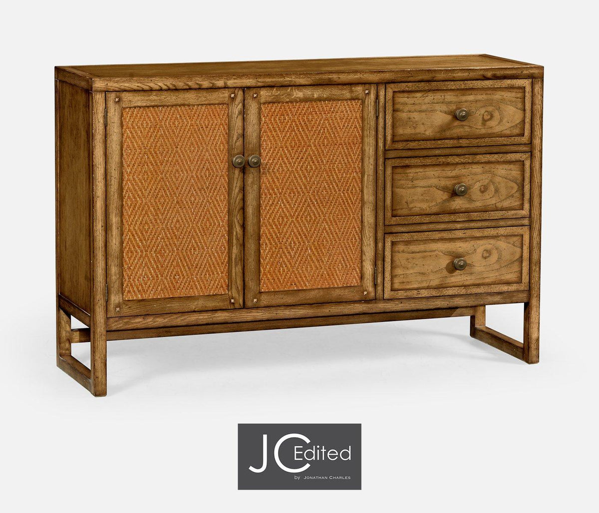 Buffet Cabinet in Brown Chestnut