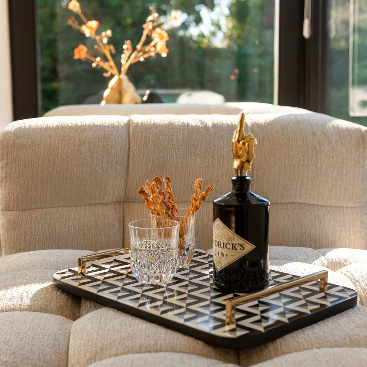 Tray Birte black/white