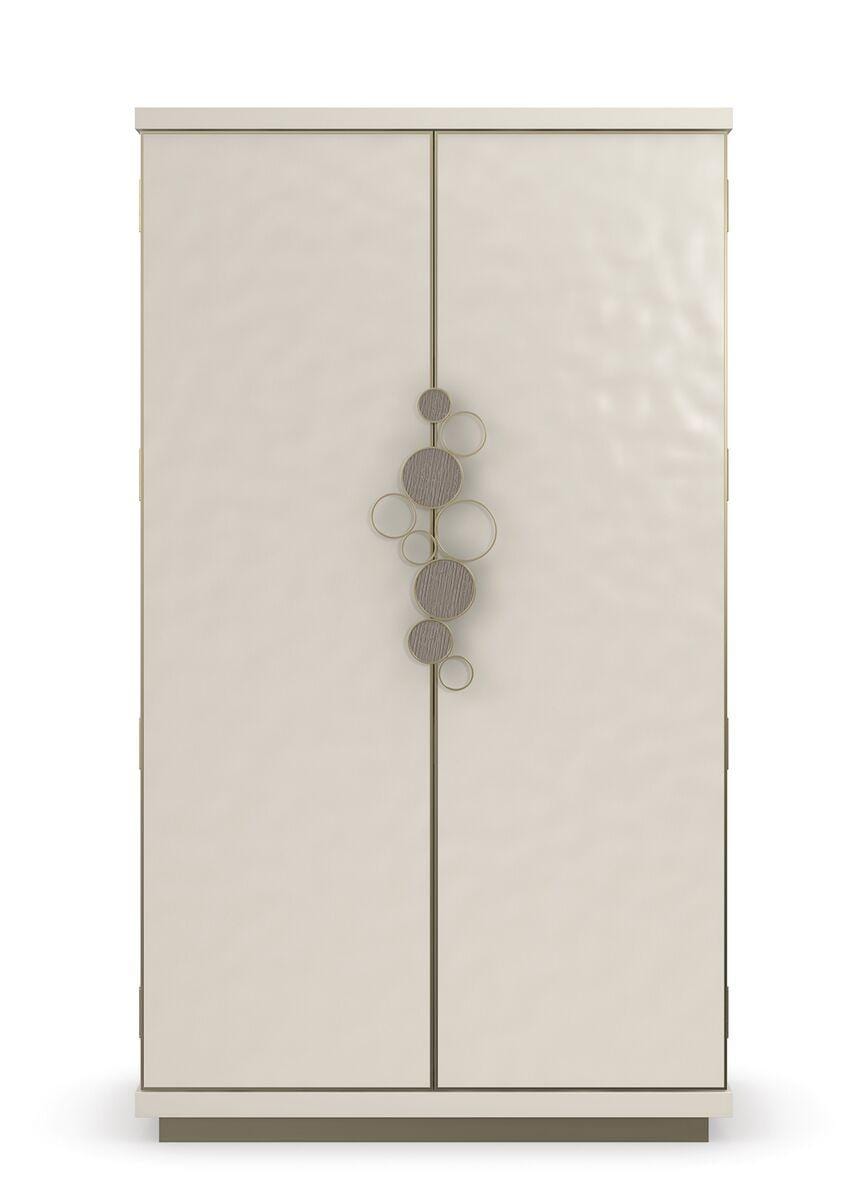 Caracole Skyscraper.