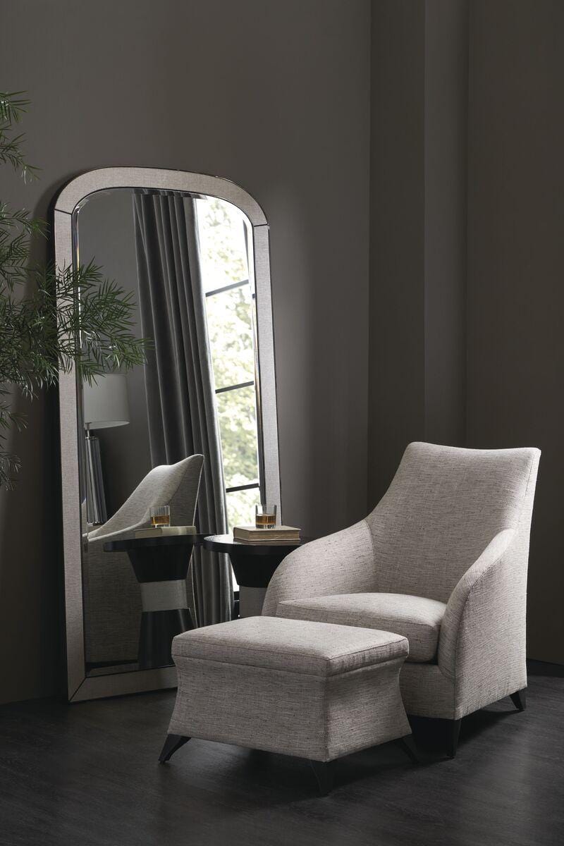 Caracole Classic - Vantage Point.