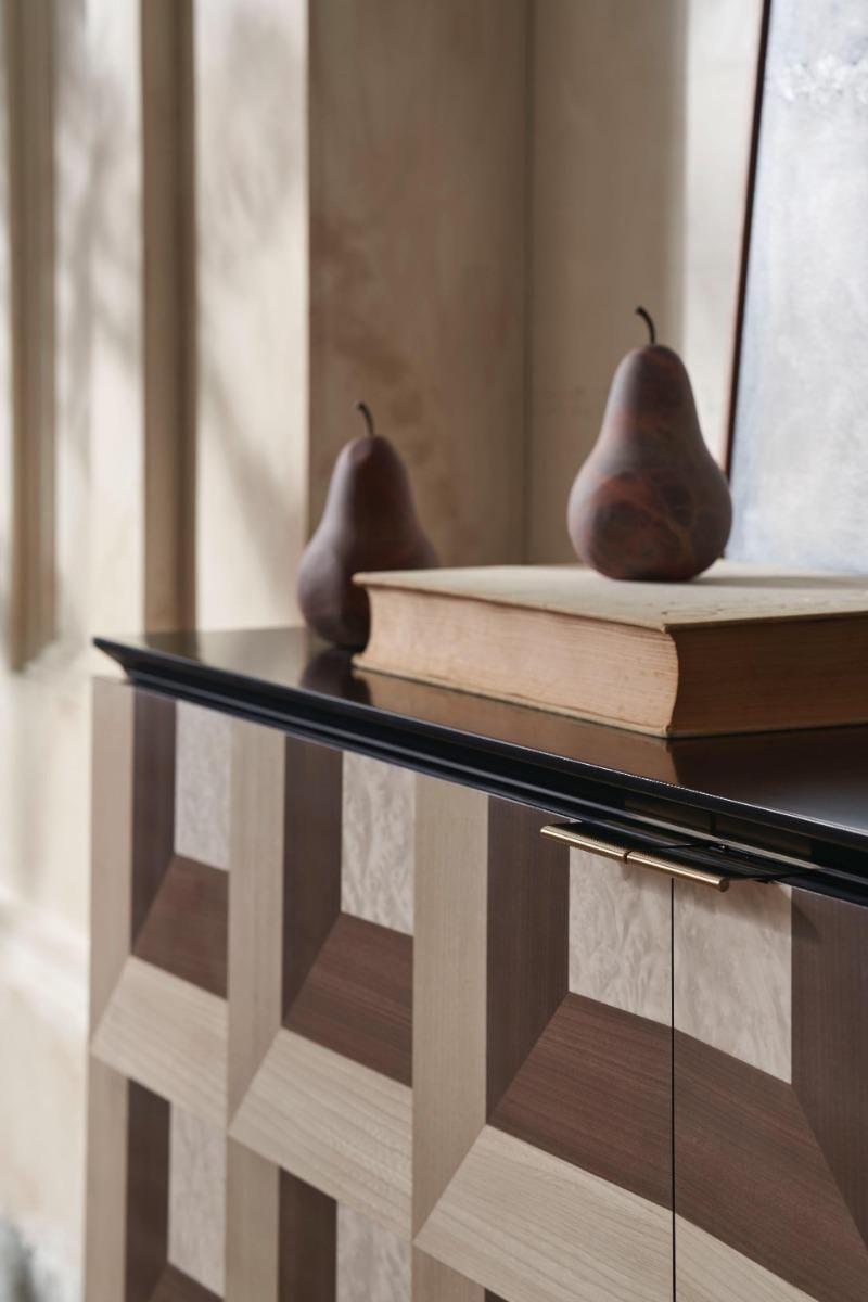 Caracole Sideboard Escher.