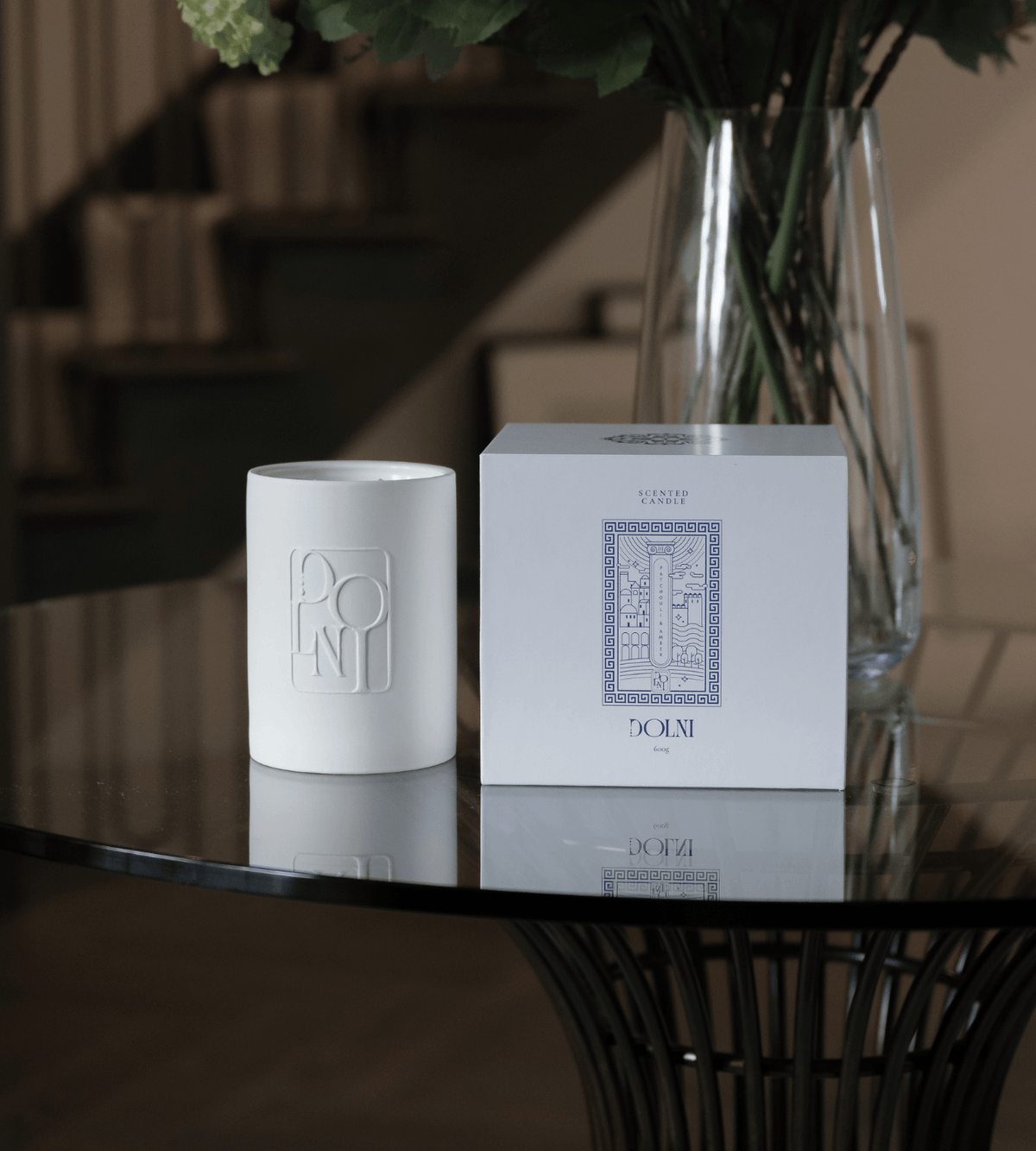 Dolni Accessories Large White Ceramic 600g Amber & Patchouli Candle House of Isabella UK