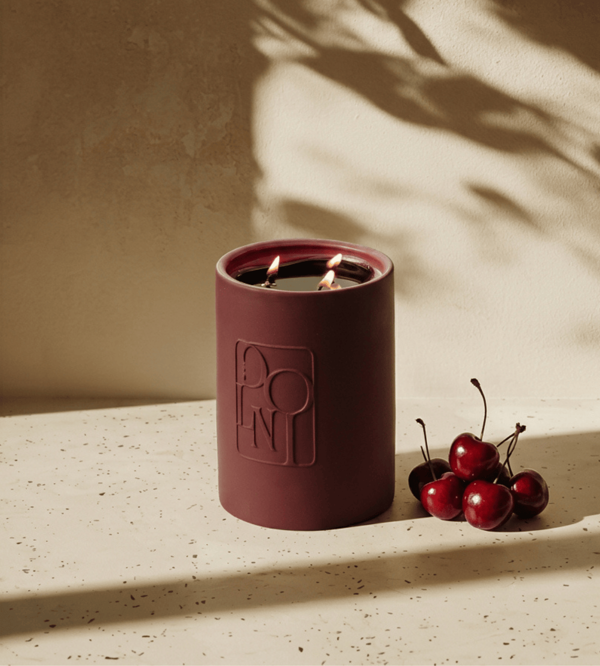 DOLNI CANDLE Dolni Large Ceramic 600g Dark Cherry Candle House of Isabella UK