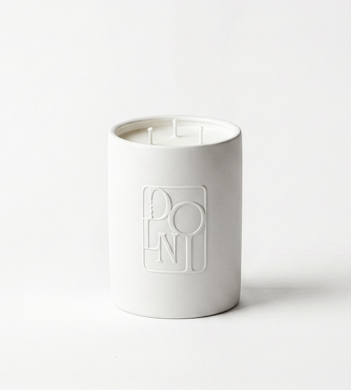 DOLNI CANDLE Dolni Large White Ceramic 600g Amber & Patchouli Candle House of Isabella UK