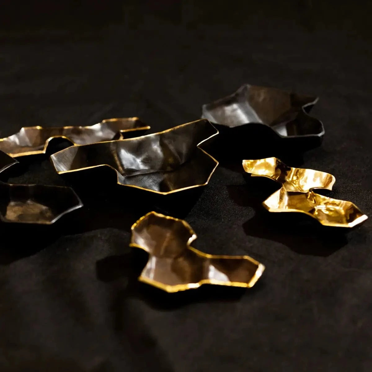 Eccotrading Design London Accessories Bronze Geometric Vessels 7pc House of Isabella UK