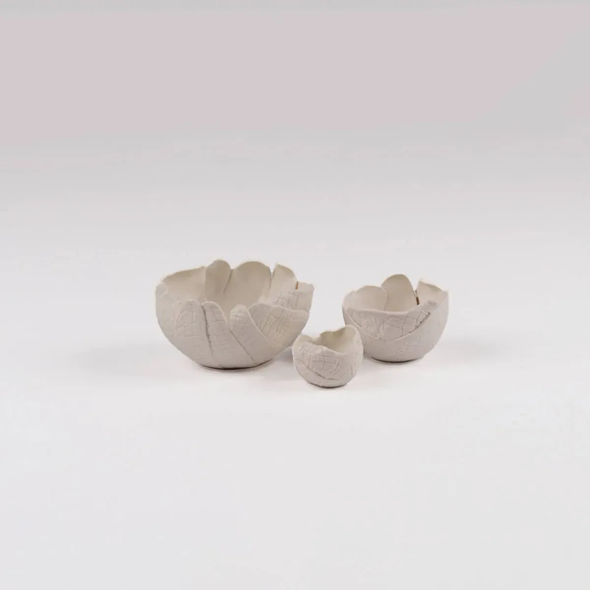 Eccotrading Design London Accessories Porcelain Flower Bowls Set House of Isabella UK